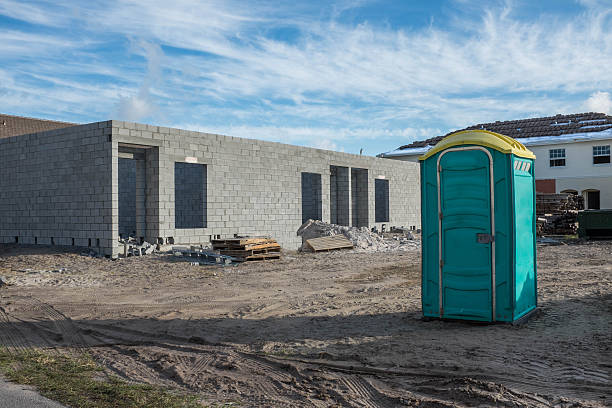 Best Construction site porta potty rental  in East Farmingdale, NY
